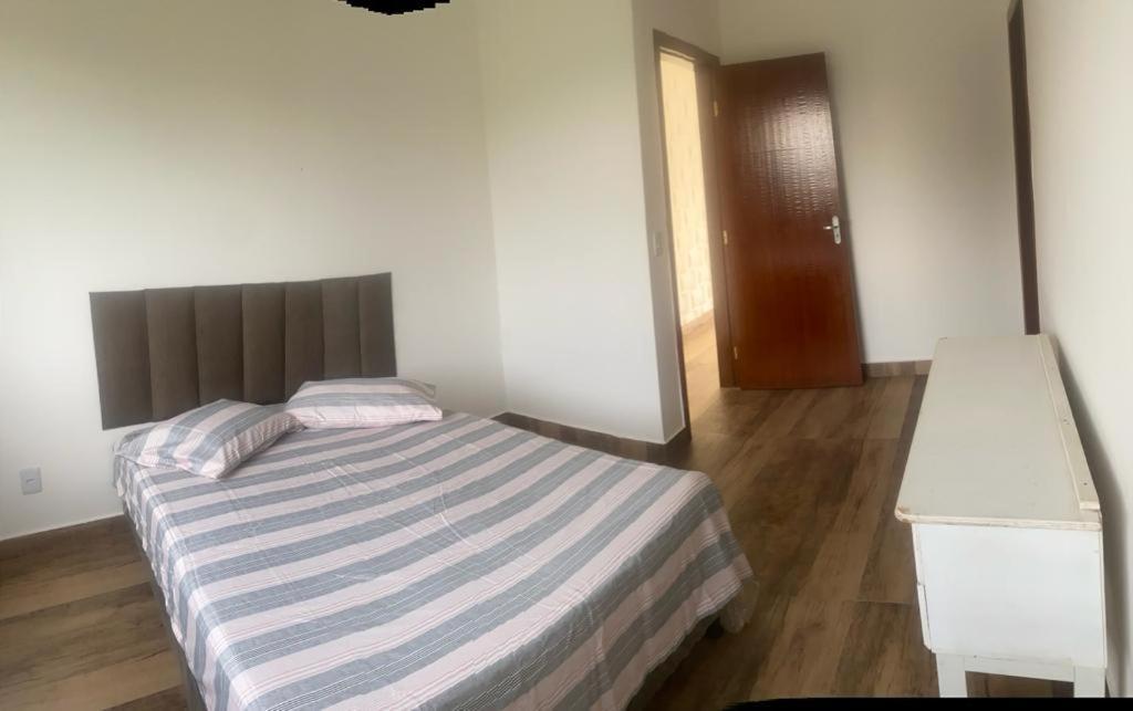 Residencial Linda Vista Casa Azul Hotel Mateus Leme Exterior photo
